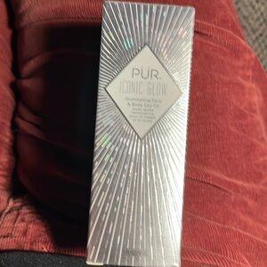 Pur Iconic Glow Illuminating Face and Body Dry Oil
